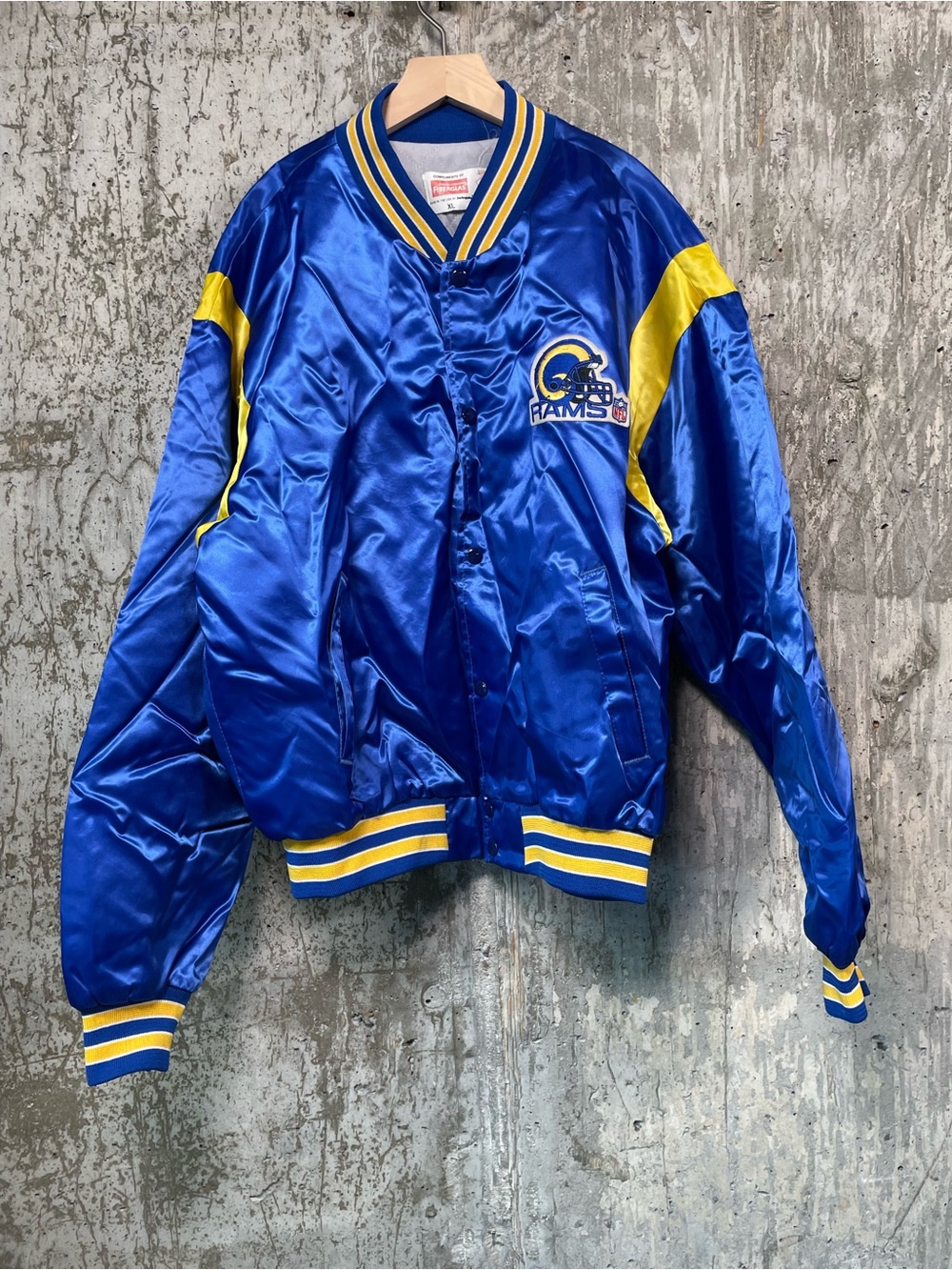 FIBERGLAS Men's Vintage 80's Los Angeles Rams Satin Bomber Jacket Size XL